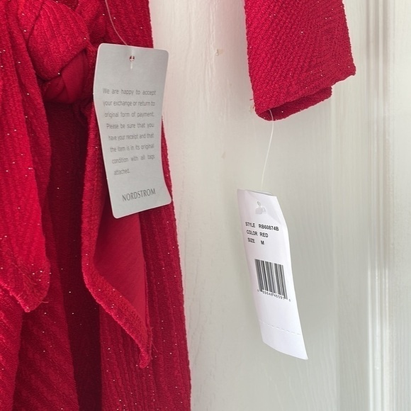 SIGNATURE by Robbie Bee Glitter Knee Wrap Dress Size Medium - Picture 6 of 10